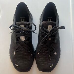 On Running Cloud Running Shoes — Black